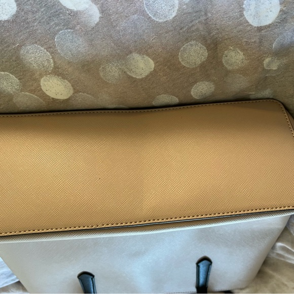 Kate Spade Daily Tote Bag - Picture 4 of 7